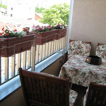 One Bedroom Dorcol Live Apartment Belgrade